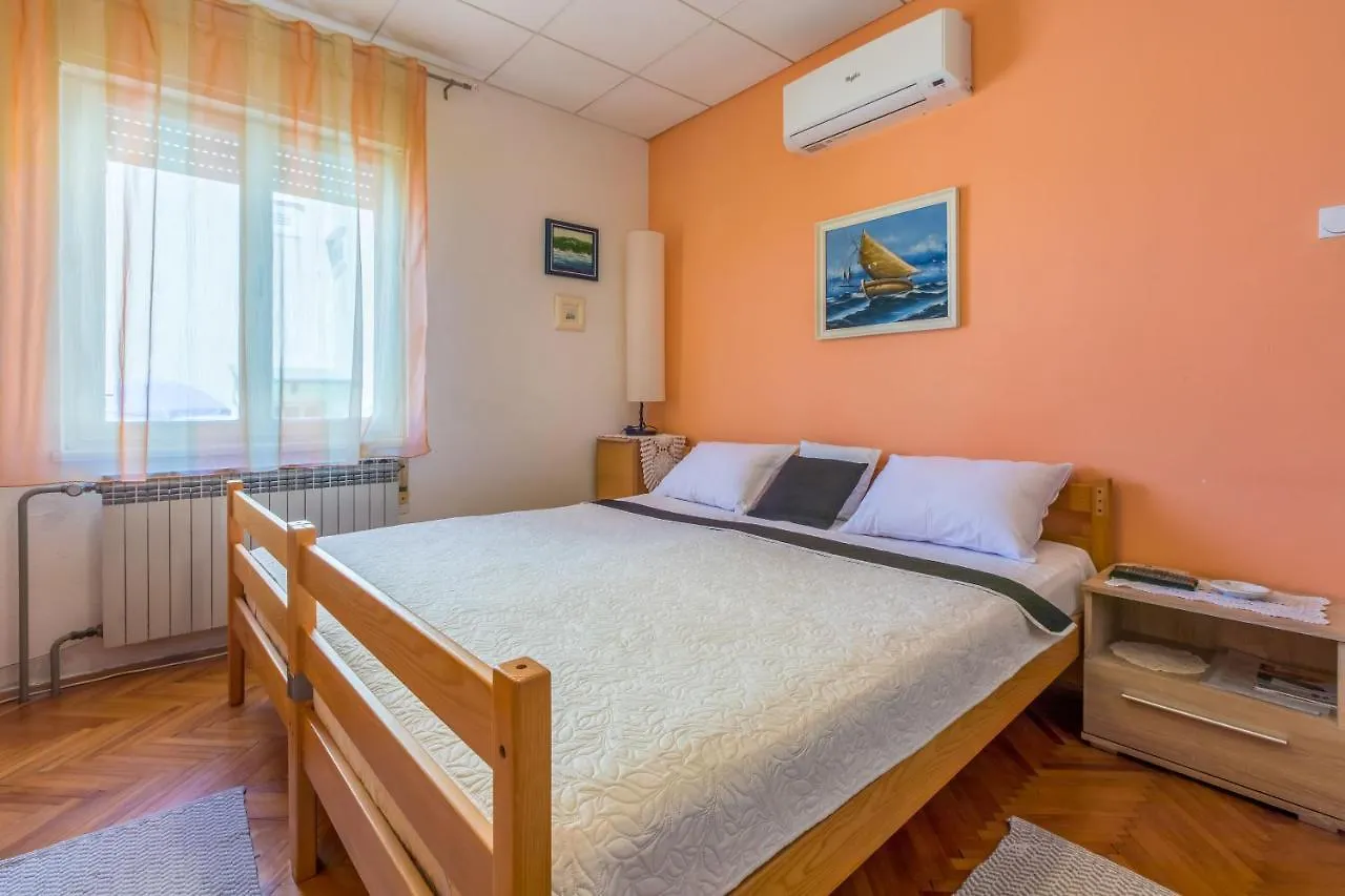 Apartment Antic S Crikvenica